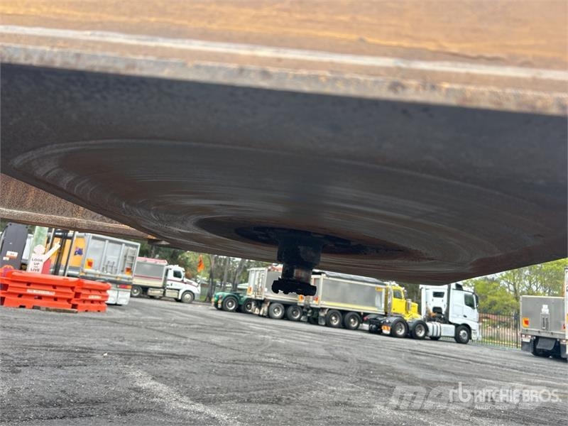  Muscat 14.8 m Bogie/A Stag Combination End Dump Tr Tipper trailers