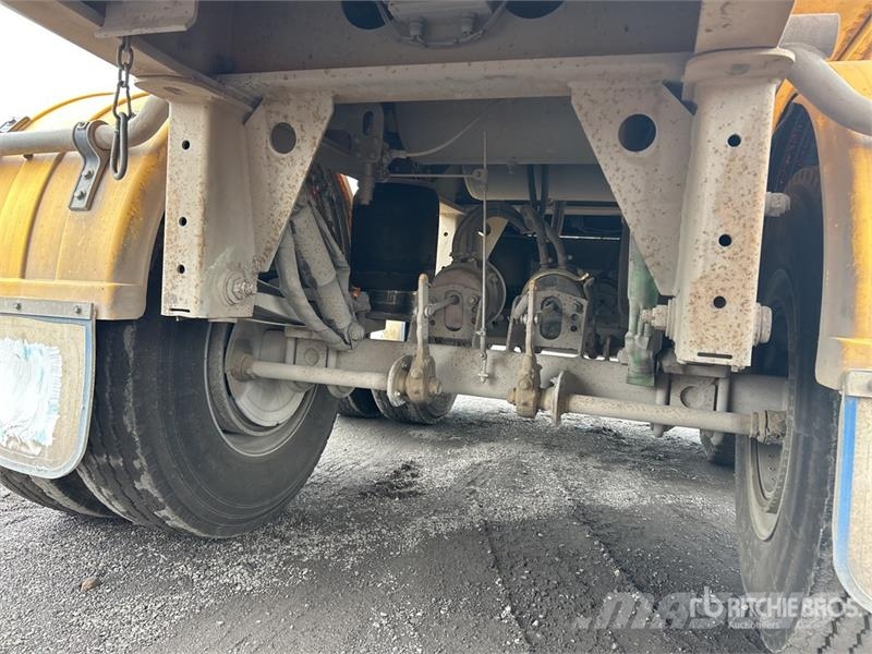  Muscat 14.8 m Bogie/A Stag Combination End Dump Tr Tipper trailers