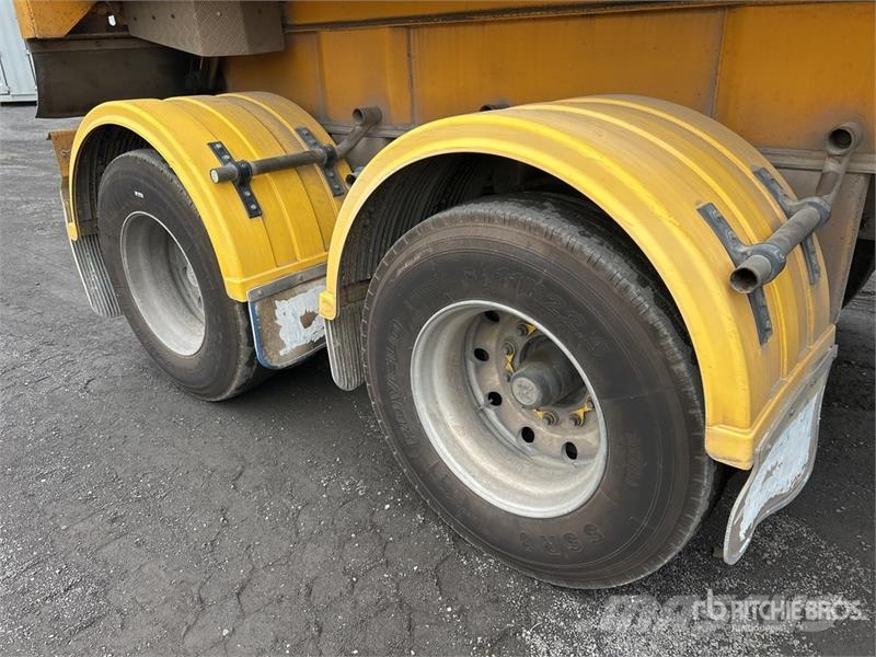  Muscat 14.8 m Bogie/A Stag Combination End Dump Tr Tipper trailers