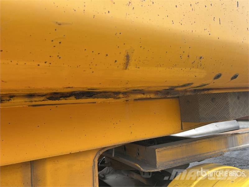  Muscat 14.8 m Bogie/A Stag Combination End Dump Tr Tipper trailers