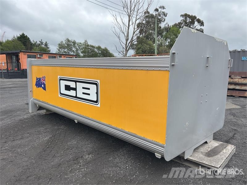  Muscat 4.9m Stag Body Varebiler