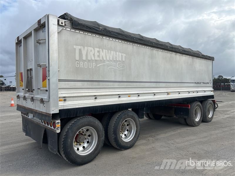 Muscat 7.7 m Quad Dog End Dump Trailer Tipper trailers