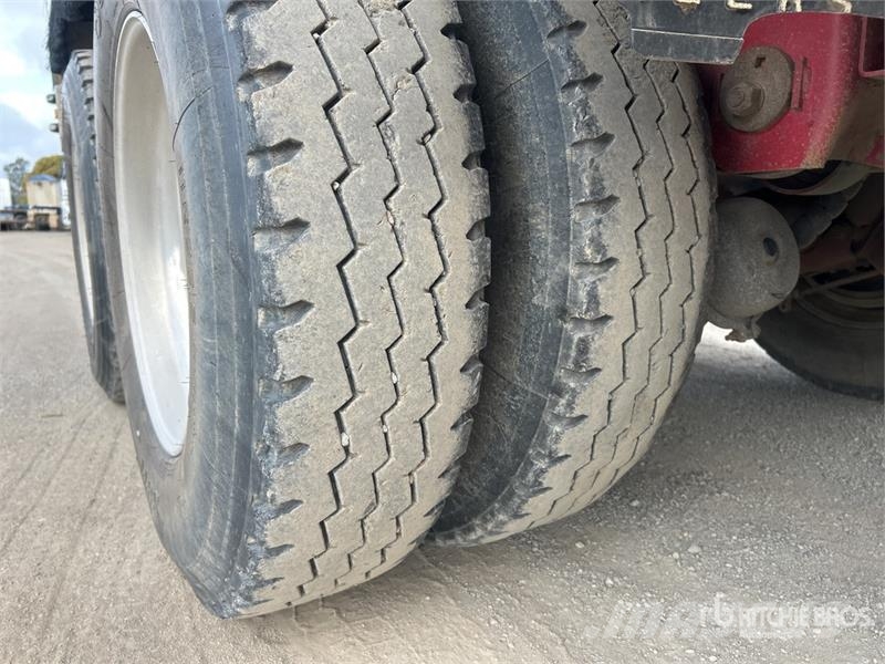 Muscat 7.7 m Quad Dog End Dump Trailer Tipper trailers