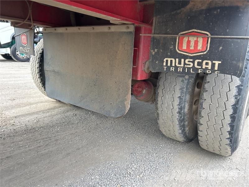 Muscat 7.7 m Quad Dog End Dump Trailer Tipper trailers