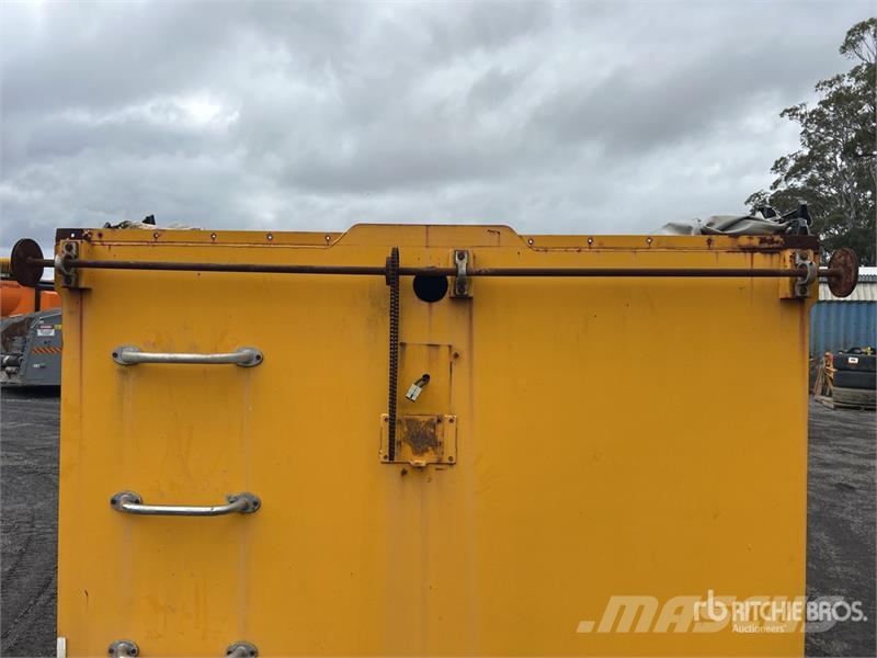  Muscat 8.3m Stag Body Box body