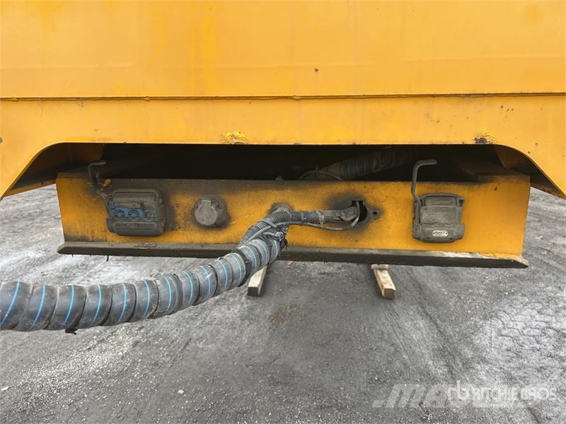 Muscat Bogie/A Stag B-Double Combination End Dump Kiper prikolice
