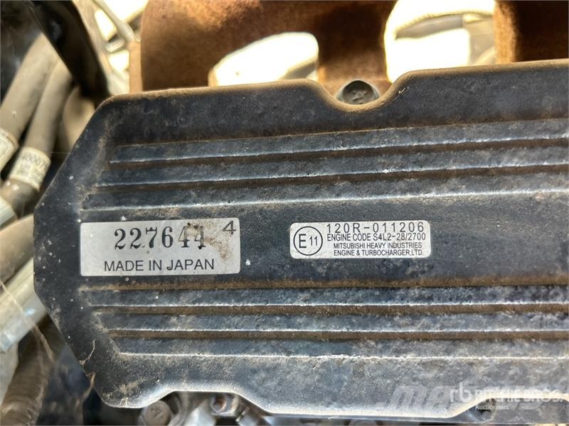 New Holland Boomer 35 4WD Tractor Traktorid