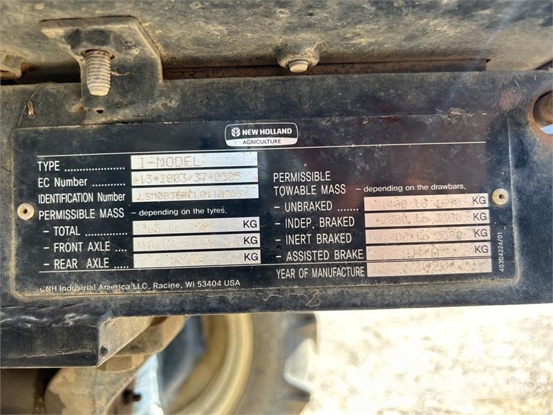 New Holland Boomer 35 4WD Tractor Traktorid