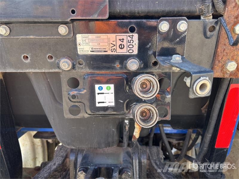 New Holland Boomer 35 4WD Tractor Traktorid