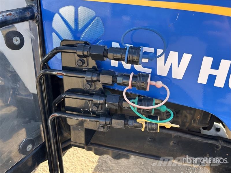New Holland Boomer 35 4WD Tractor Traktorid