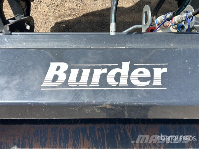 New Holland T6.145 4WD Tractor Traktory