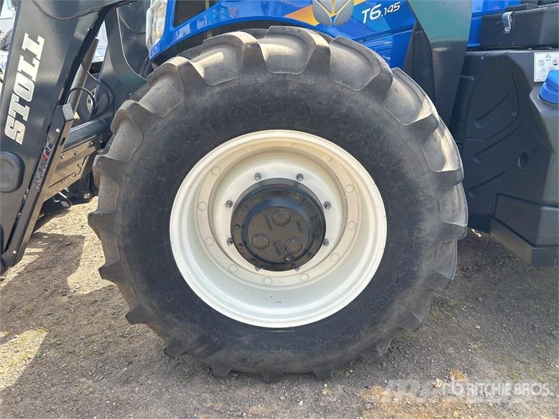 New Holland T6.145 4WD Tractor Traktory