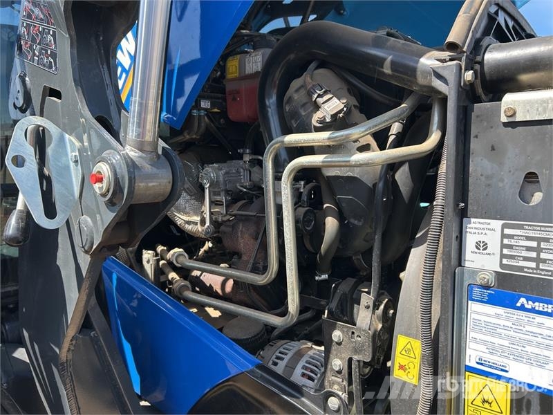New Holland T6.145 4WD Tractor Traktory