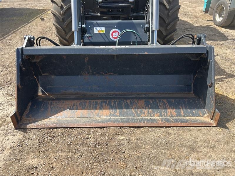 New Holland T6.145 4WD Tractor Traktory