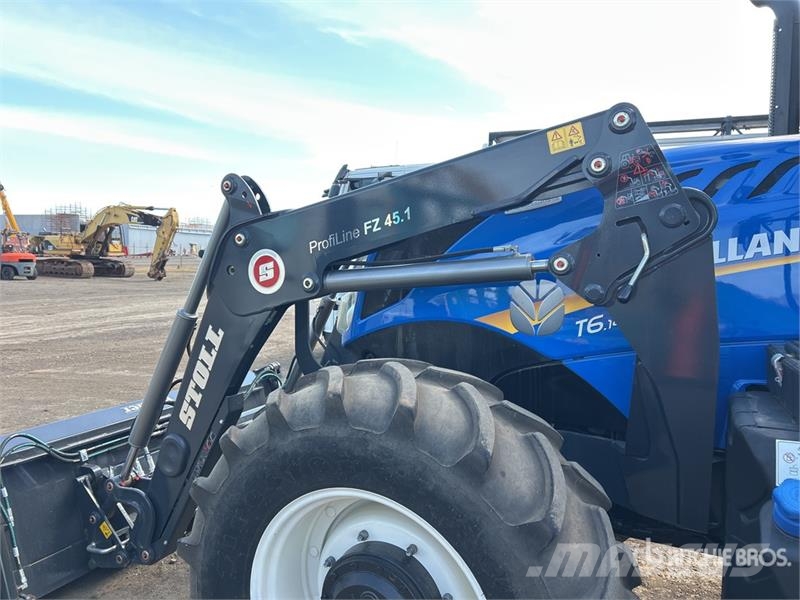 New Holland T6.145 4WD Tractor Traktory