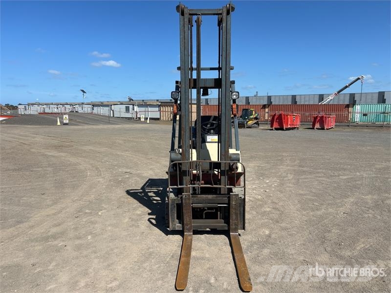 Nissan 1500 kg Forklift Other