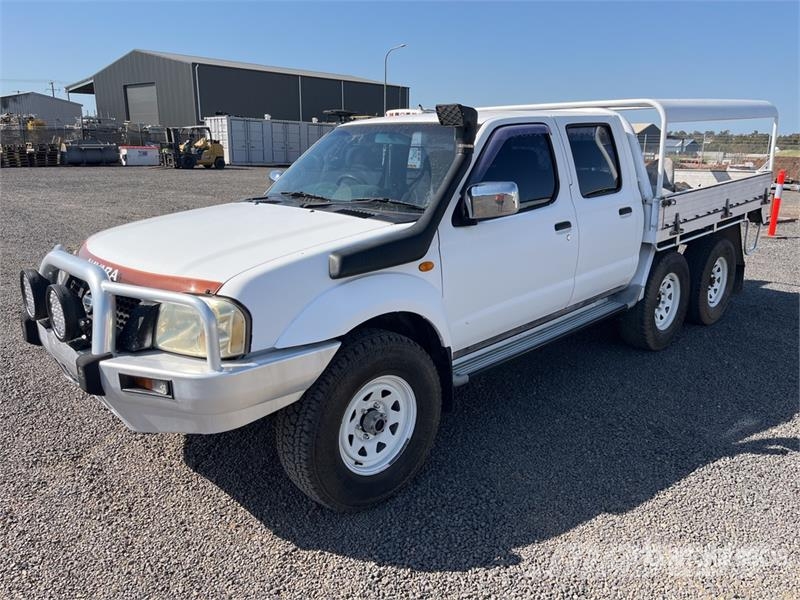 Nissan Navara Muut autot