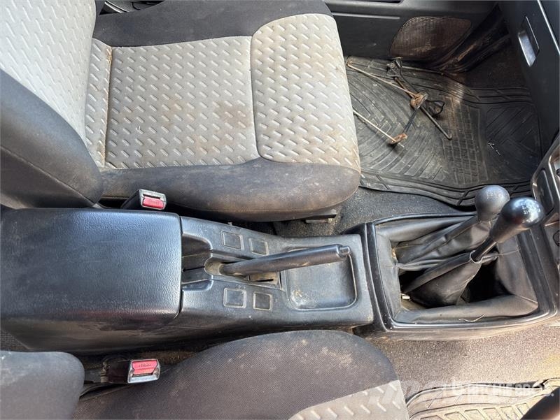Nissan Navara Other
