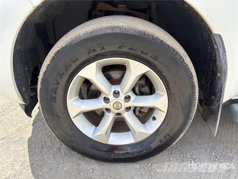 Nissan Navara Інше