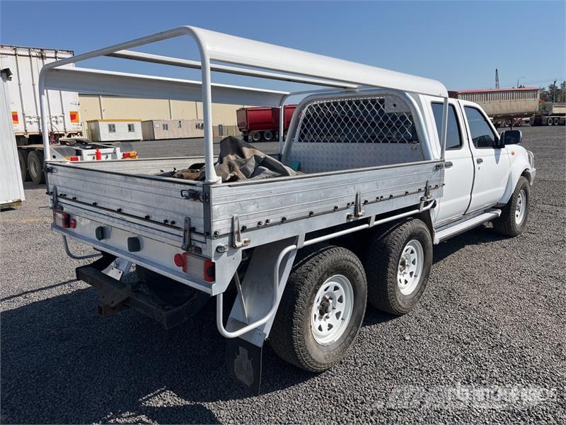 Nissan Navara Muut autot