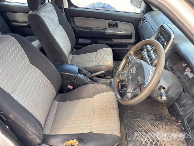 Nissan Navara Other
