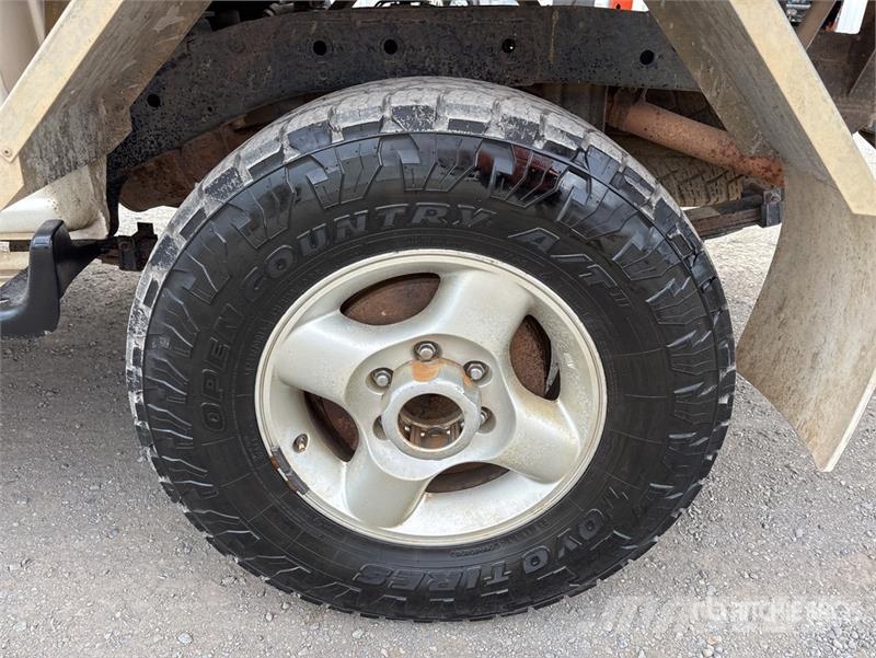 Nissan Navara Other