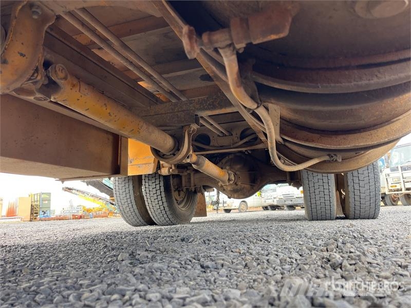 Nissan UD LKA265 4x2 Service Truck 都市/通用型車輛