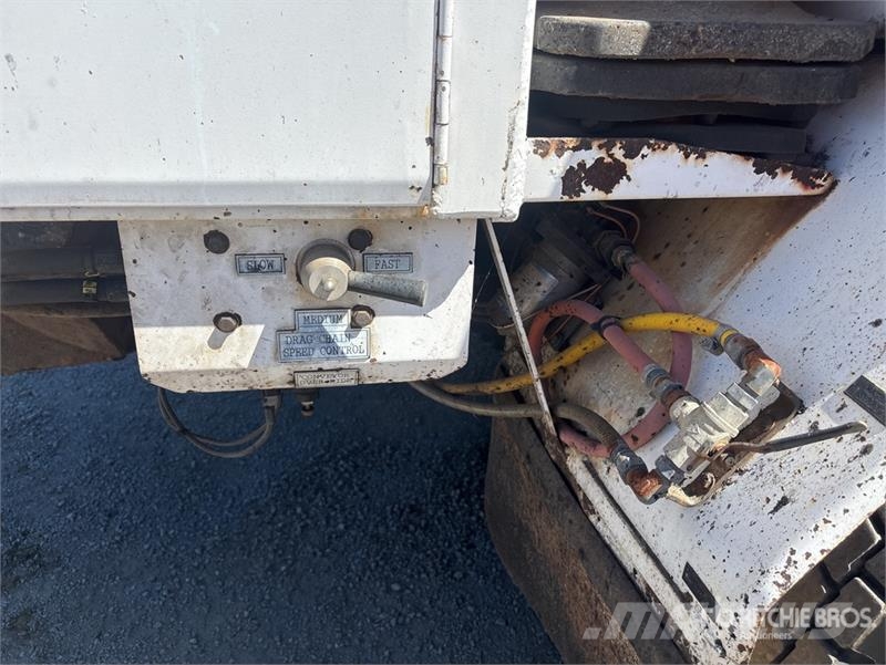 Nissan UD PK245 4x2 Asphalt Distributor Truck Цистерна