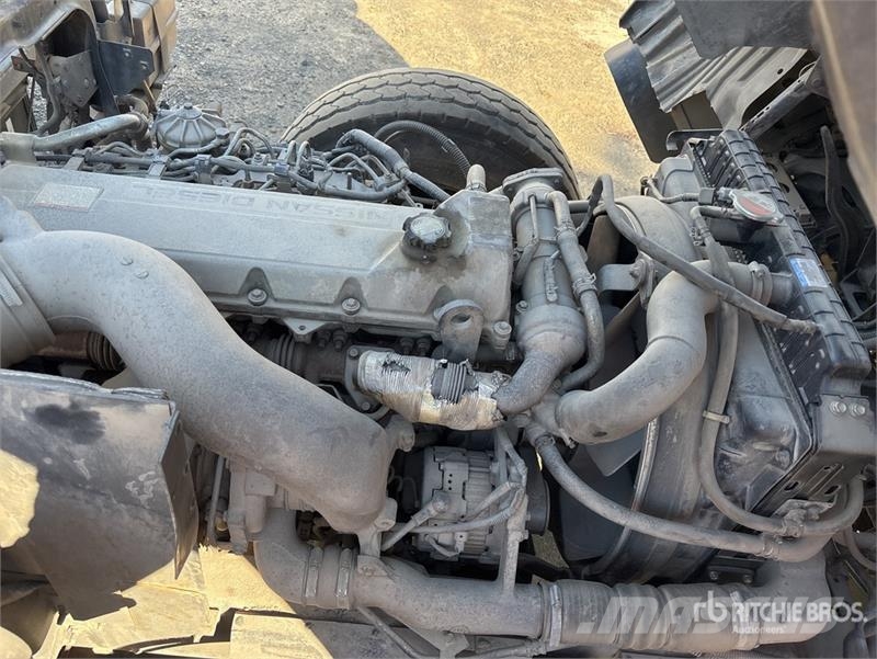 Nissan UD PK9 4x2 w/ 2014 Jurop PVT280 Vacuum Excavator T Paine-/imuautot