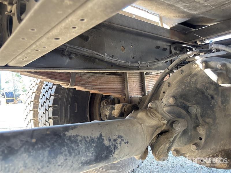 Nissan UD PK9 4x2 w/ 2014 Jurop PVT280 Vacuum Excavator T Paine-/imuautot