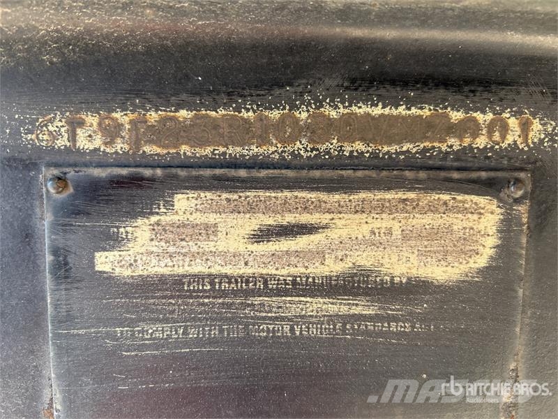  Nixon 6.1 m Bogie/A Curtain Side Trailer Remorca cu prelata