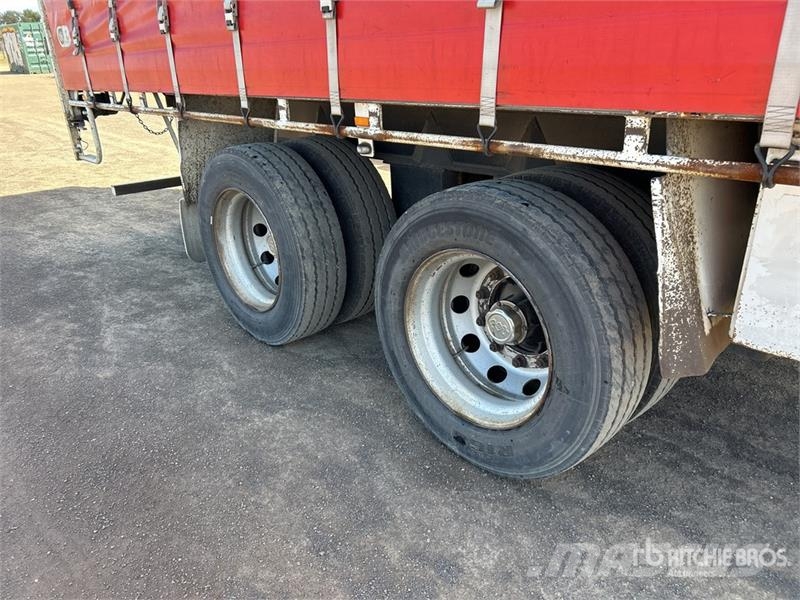  Nixon 6.1 m Bogie/A Curtain Side Trailer Remorca cu prelata