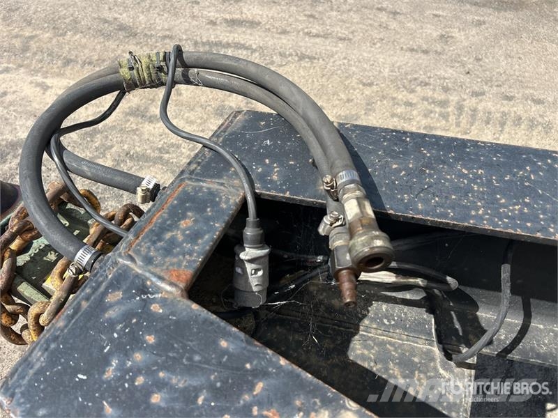  Nixon 6.1 m Bogie/A Curtain Side Trailer Remorca cu prelata