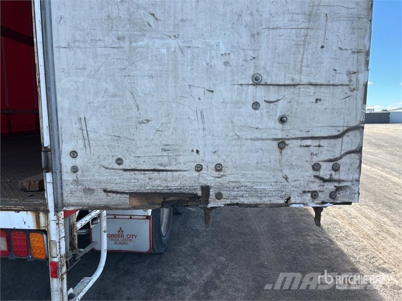  Nixon 6.1 m Bogie/A Curtain Side Trailer Remorca cu prelata