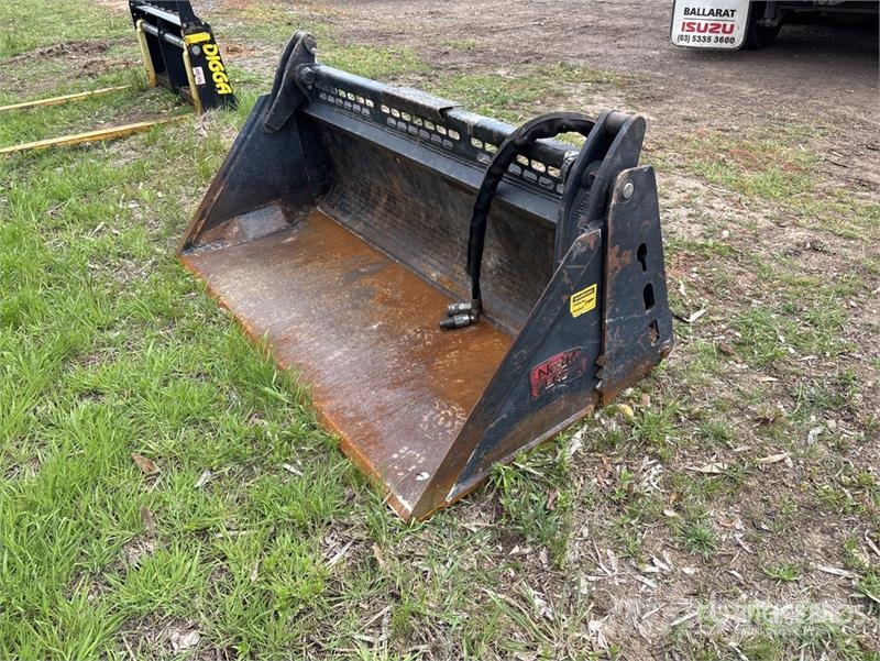  Norm Engineering SVL65 1600 mm .28 m3 Multi-Purpos Buckets