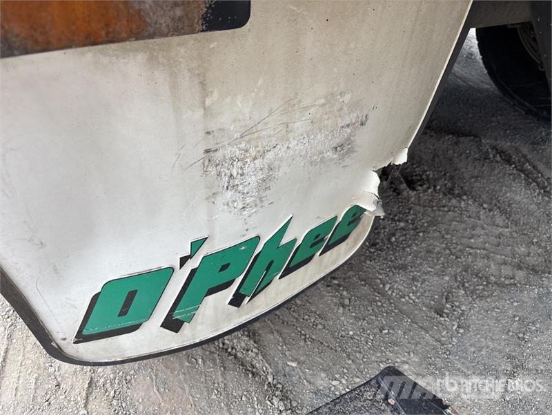 Ophee 10.2 m Tri/A Flatbed Trailer 自卸半挂车