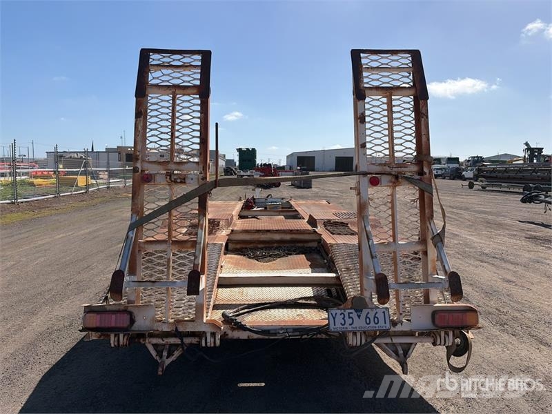  Plant Hire Services 6.1 m S/A Equipment Trailer Vehicle transport trailers