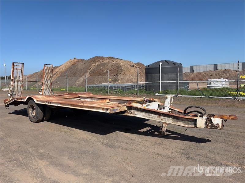  Plant Hire Services 6.1 m S/A Equipment Trailer Vehicle transport trailers