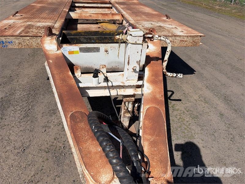  Plant Hire Services 6.1 m S/A Equipment Trailer Vehicle transport trailers
