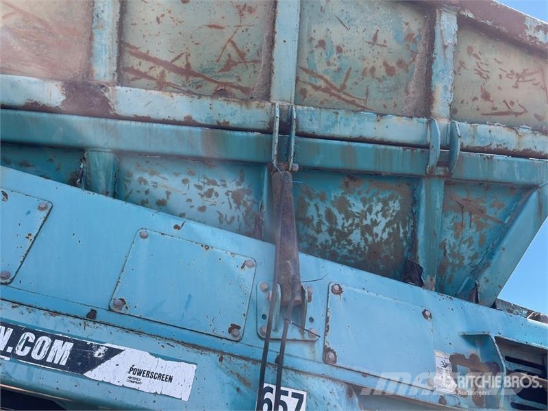 PowerScreen Warrior 1800 Tracked Screen Plant Machacadoras
