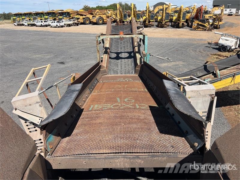 PowerScreen Warrior 1800 Tracked Screen Plant Machacadoras
