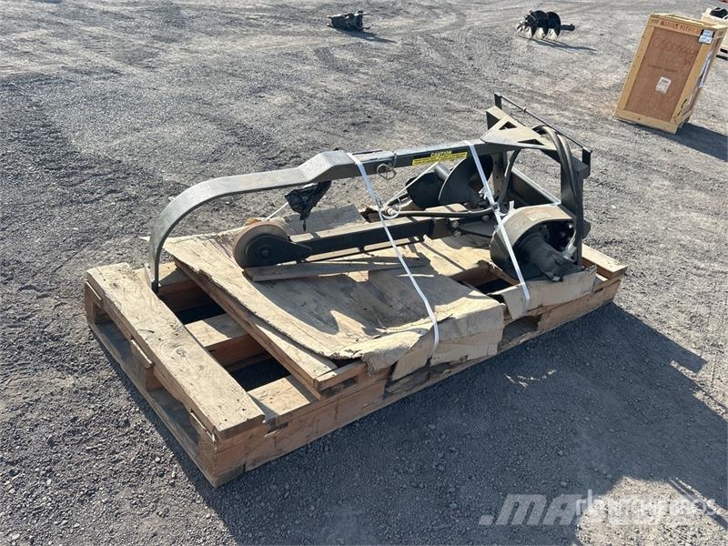 Pro 900 Skid Steer Trencher ماكينات حفر خنادق