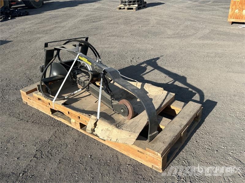 Pro 900 Skid Steer Trencher ماكينات حفر خنادق