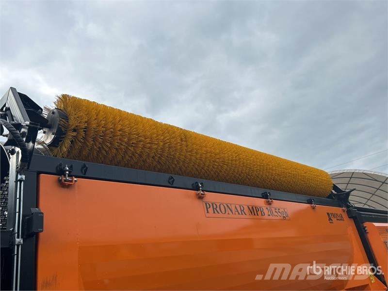 Pronar MPB20.55GH Tracked Trommel Screen (Unused) Trummlid