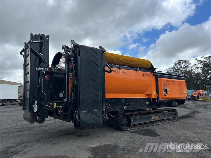 Pronar MPB20.55GH Tracked Trommel Screen (Unused) Trummlid