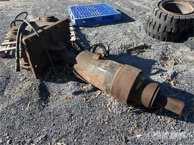 Q/C Auger Attachment - Fits Excavator Drugi deli
