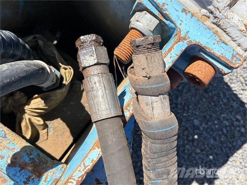  Q/C Hydraulic Breaker مطارق / كسارات