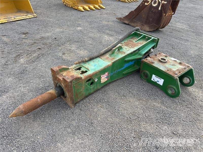 Q/C Hydraulic Breaker Hammers / Breakers