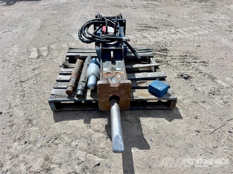 QLD Rock Breakers RB80 Q/C Hydraulic Breaker - Fit Hammers / Breakers