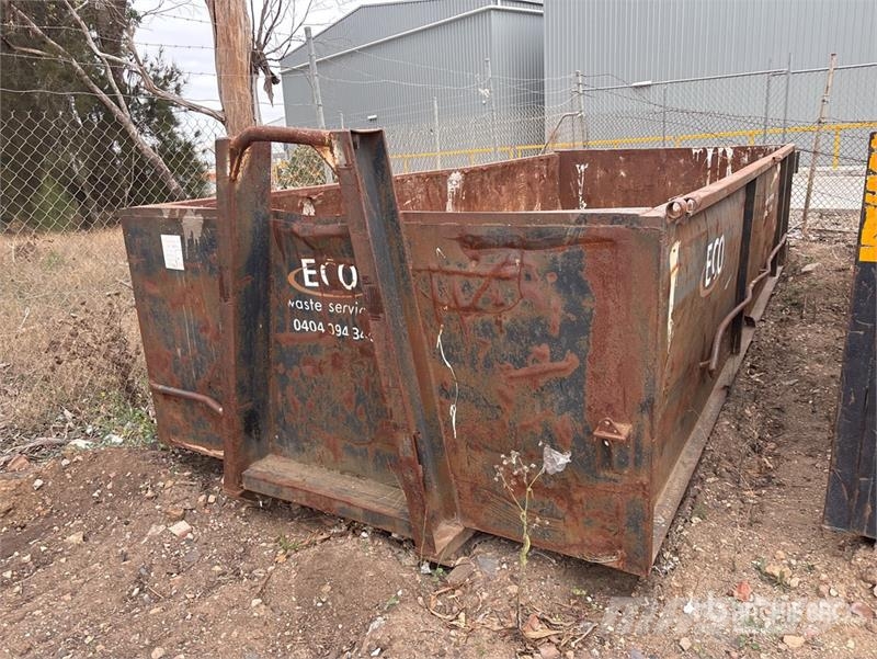 Quantity of (1) 10 m3 Roll-Off Container Contentores especiais